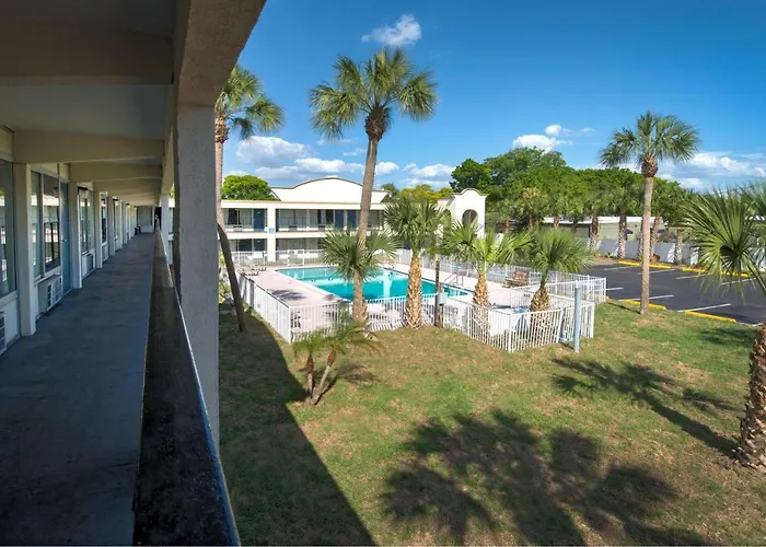 Bayside Inn Pinellas Park - Clearwater